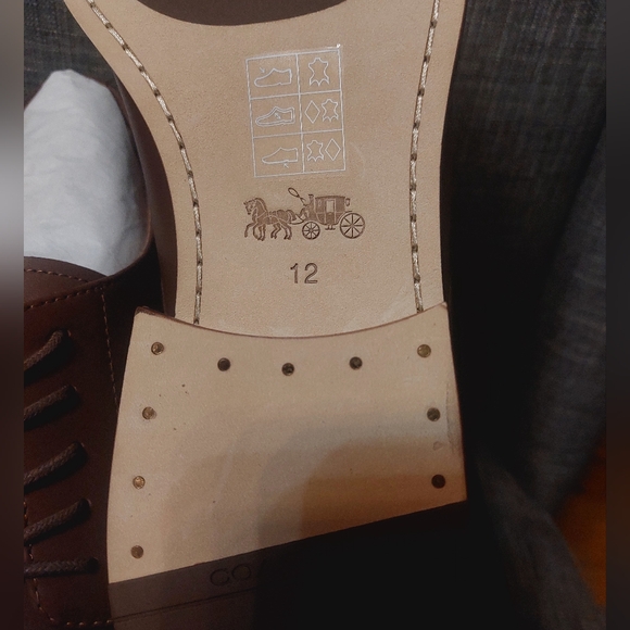 Coach Men's Brown Leather Oxford Shoes - Picture 8 of 12